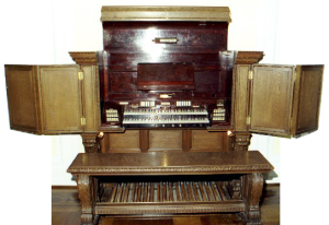 Spieltisch der Orgel in der Villa H?uuml;gel